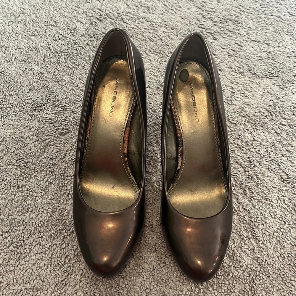Bandolino pumps